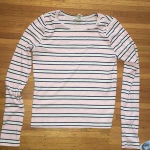 Cropped long sleeve shirt